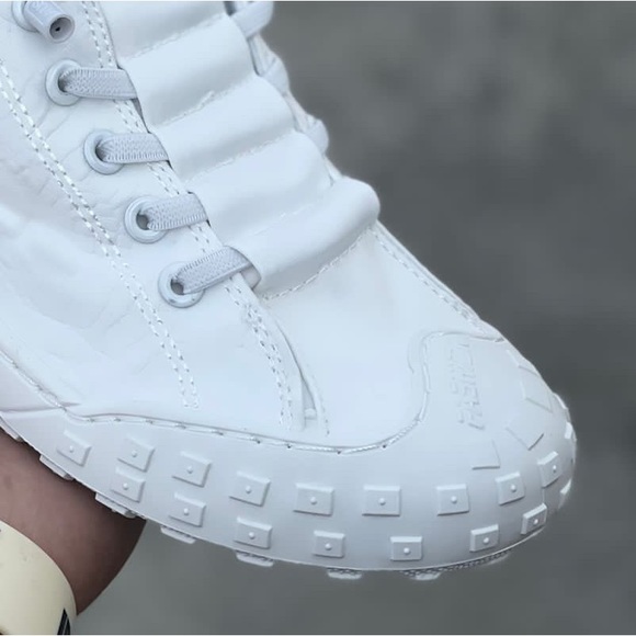 IMPORTED COMFORT SHOE FOR MEN♥️ - Picture 2 of 3